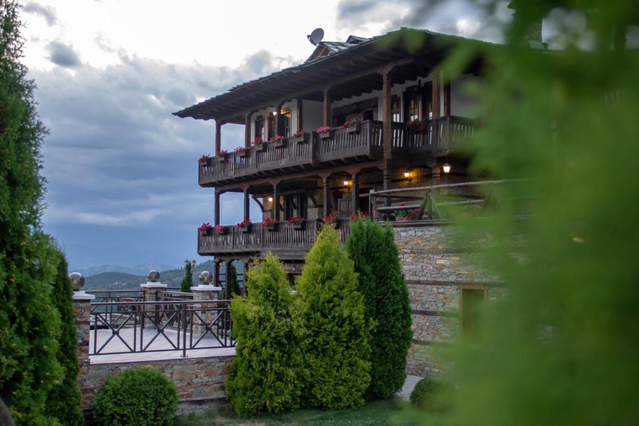 Leshtenski Rai Guest House Exterior photo