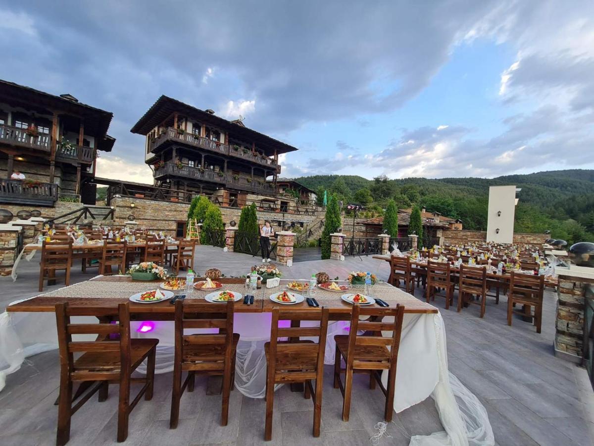 Leshtenski Rai Guest House Exterior photo